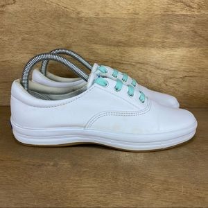 Keds Champion White Leather Women SZ 7 Low-Top Lace-Up Sneakers